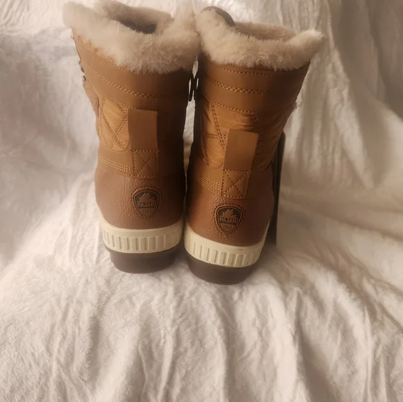 Waterproof boots - Picture 5 of 6